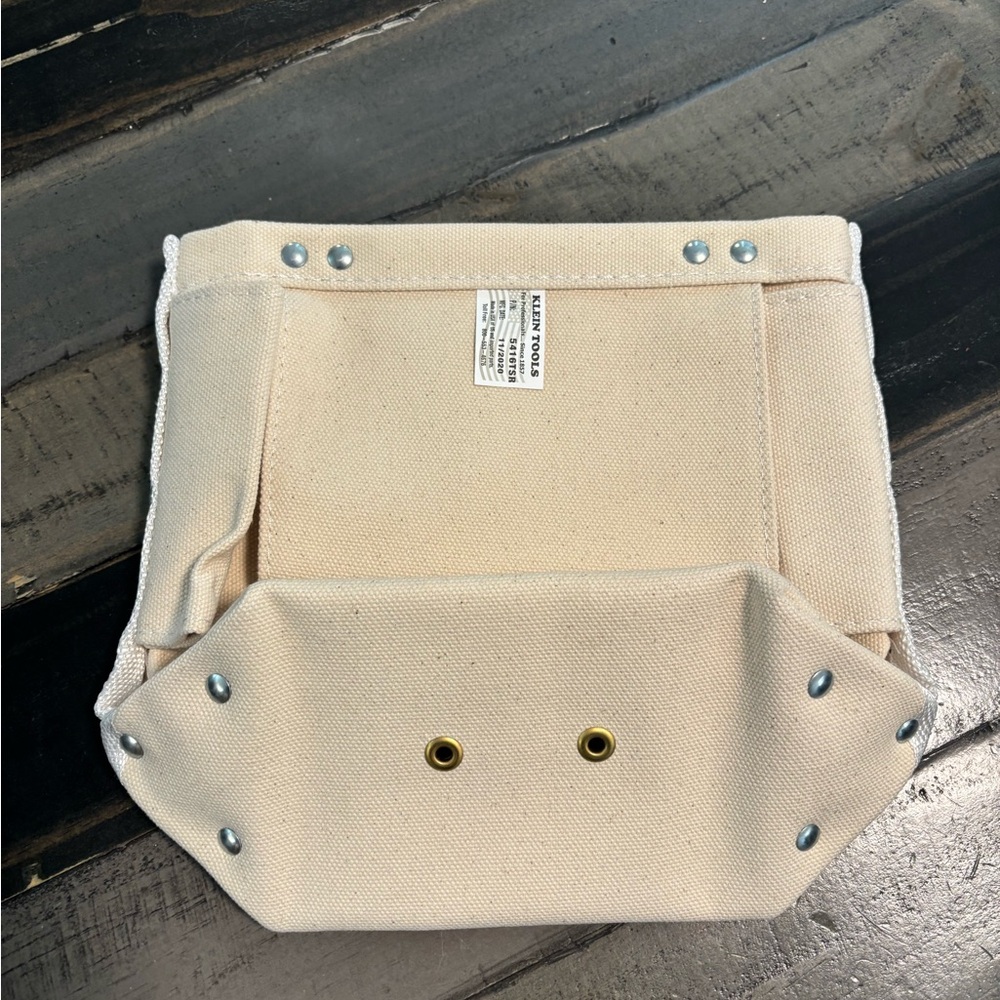 Tool
bag - Picture 2 of 7